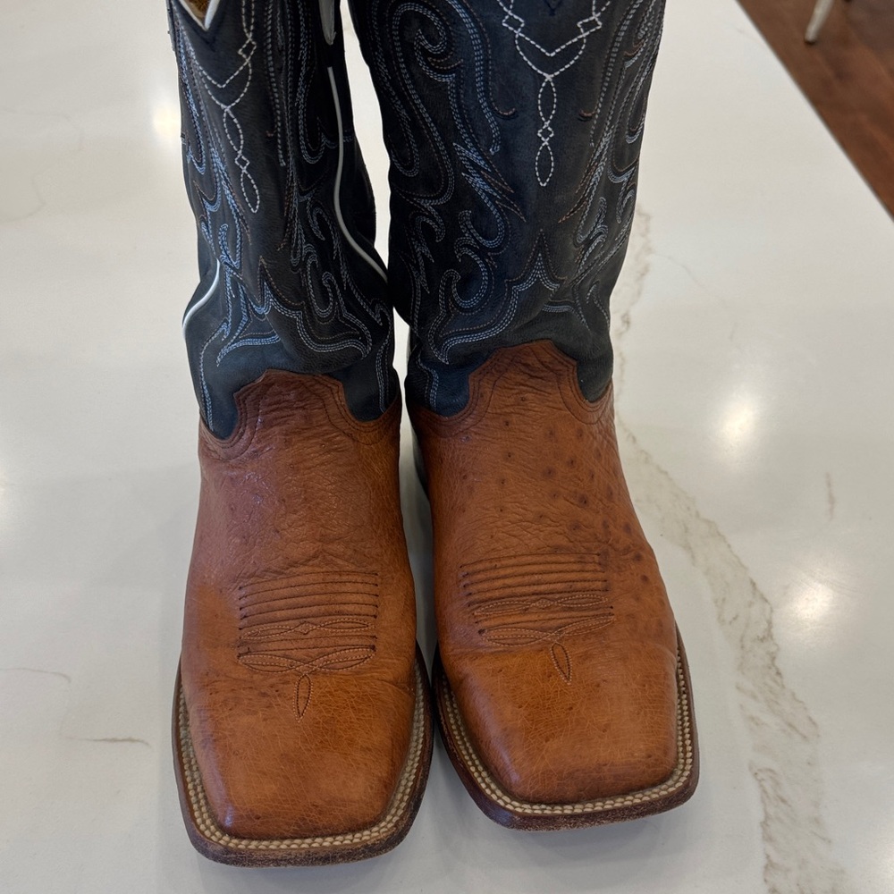 Cavender’s Men’s Smooth Ostrich Cowboy Boot